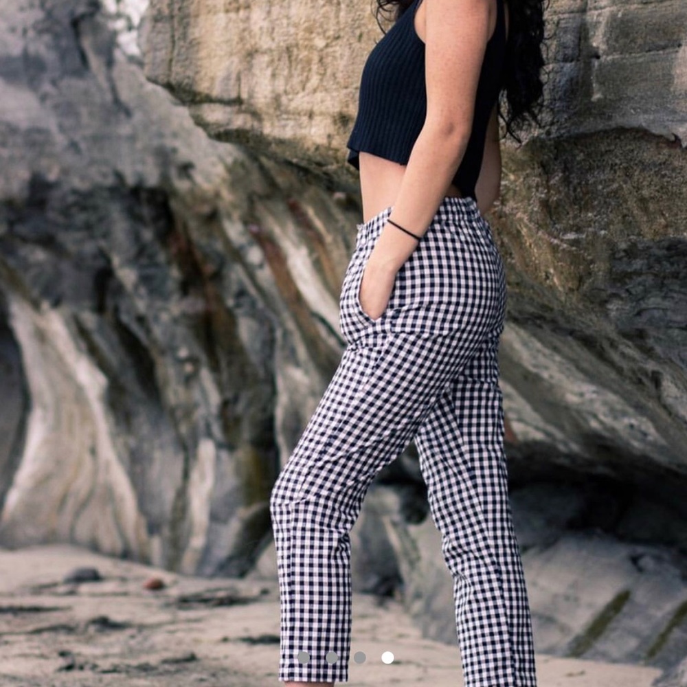 BRANDY MELVILLE GINGHAM PANTS